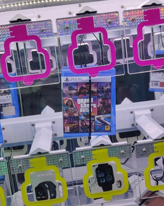 GTA 6 Claw Machine Puts PS5 Physical Edition on Display, Sparks Debate