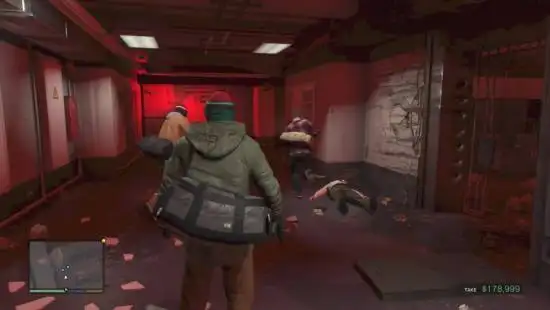 Has *Grand Theft Auto V* really made it onto iPhone? Local emulation is absolutely mind-blowing.