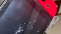 Switch Smashed by Own Mother in Rage! Do You Dare to Accept This Parenting Style?
