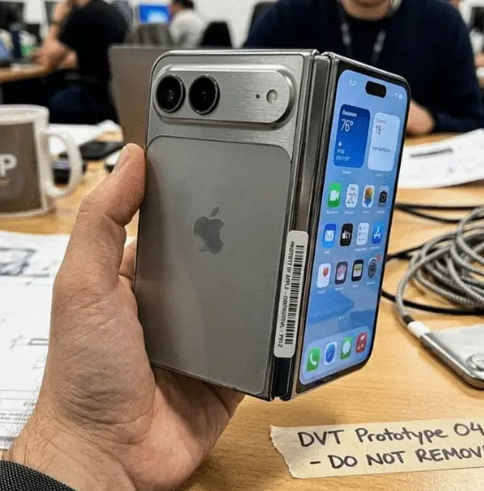 Apple's Foldable Screen Is Coming! Genshin Impact Running at Full Frame Rate? See You at the Fall Launch Event