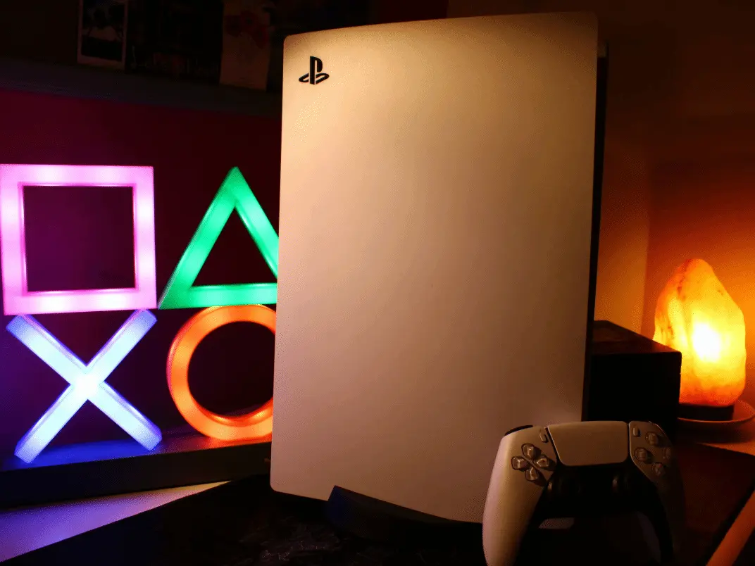 Is the $899 “PS5 Pro” Worth It? Hands-on Impressions from a Commuter Gamer