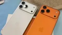 Sales exploded over 14 weeks! *Flagship Phones*: Apple has once again crushed the high-end market.