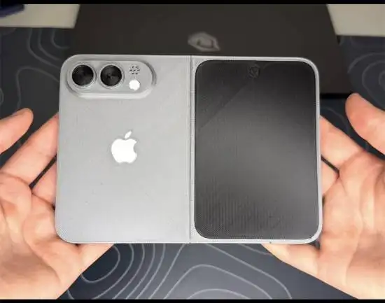 Has *Silent Hill*-Style Waiting Arrived? Apple’s Foldable iPhone Is About to Steal the Spotlight