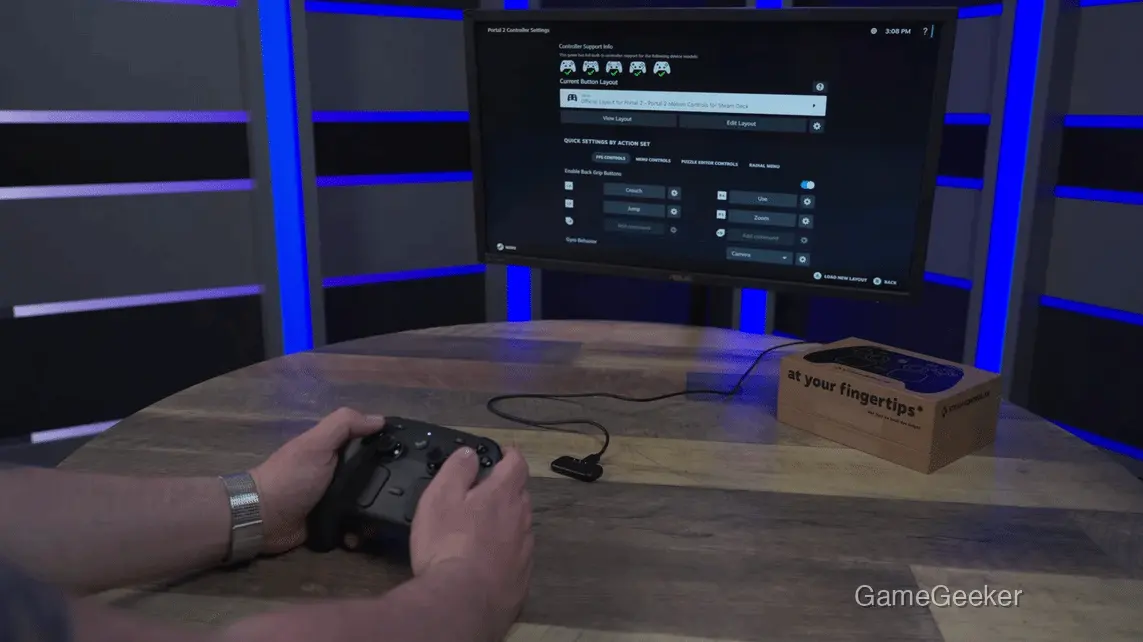 Steam Controller in-hand usage