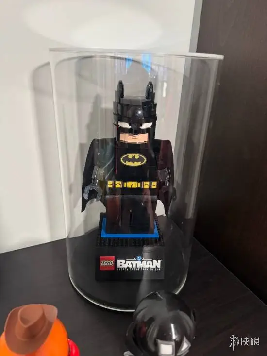 Has LEGO Batman Dark Knight Legacy Deluxe Edition already gone live early?