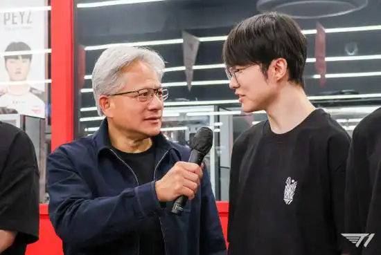 League of Legends' Faker Gets a 5090 as Jensen Huang Plays the Long Game